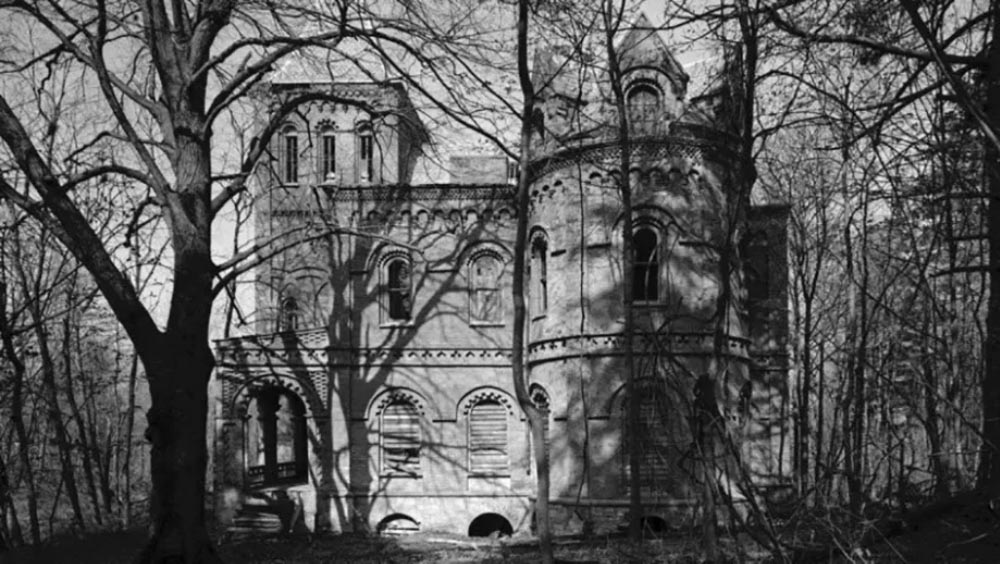 CASE ABBANDONATE_Wyndcliffe Mansion