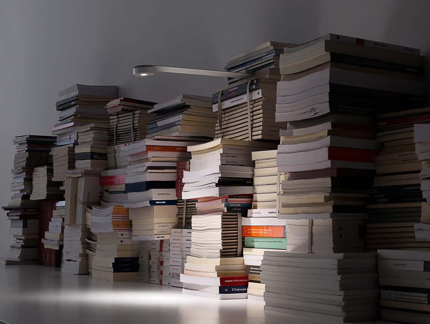 PILLOLE DI DESIGN_ TRA ILIBRI